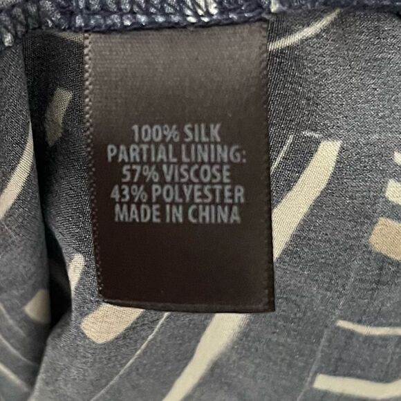 St. John 100% Silk Long Sleeve Faux Wrap Mini Dress, Artistic Pattern Blue S NWT - Picture 7 of 9